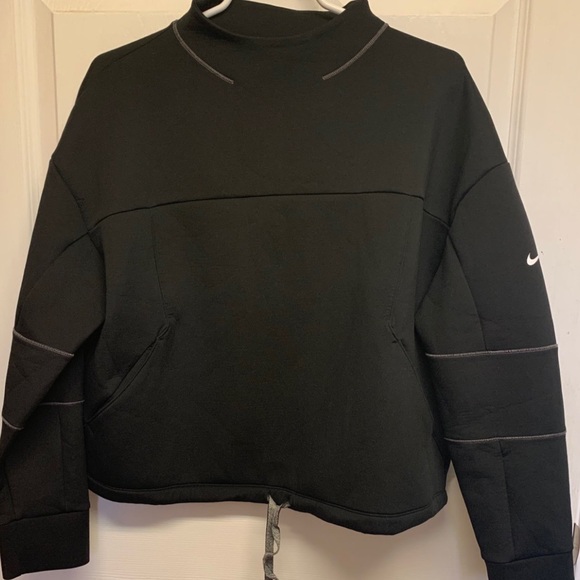 3/55$!!๐๐๐๐๐ Nike workout sweatshirt - Picture 1 of 4